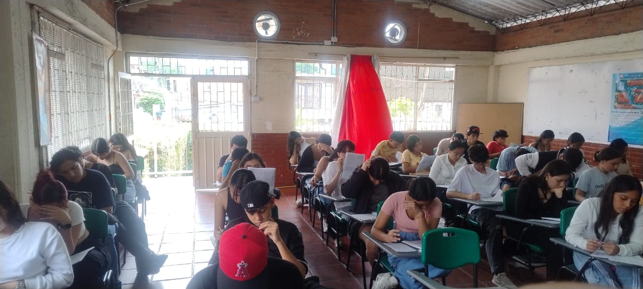 Aplicación Simulacro Diagnóstico PreICFES 11° I.E. SANTIGO VILA ESCOBAR