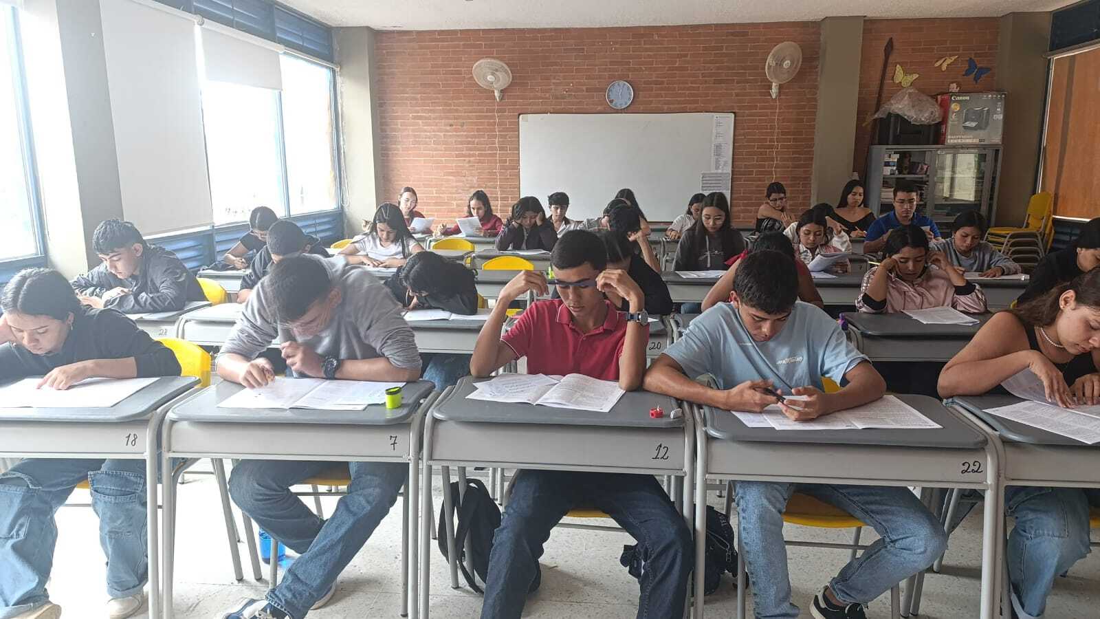 Aplicación Simulacro Diagnóstico PreICFES 11° I.E. MEDALLA MILAGROSA - CHAPARRAL