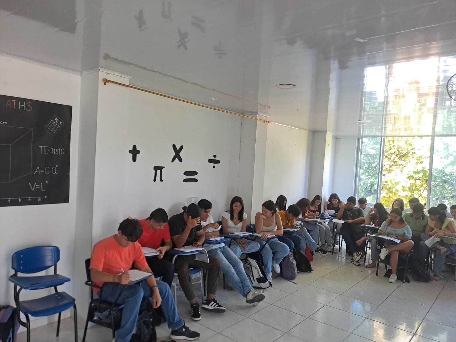 Taller Matemáticas - Física PreICFES 11° LICEO TOLIMENSE - PURIFICACIÓN