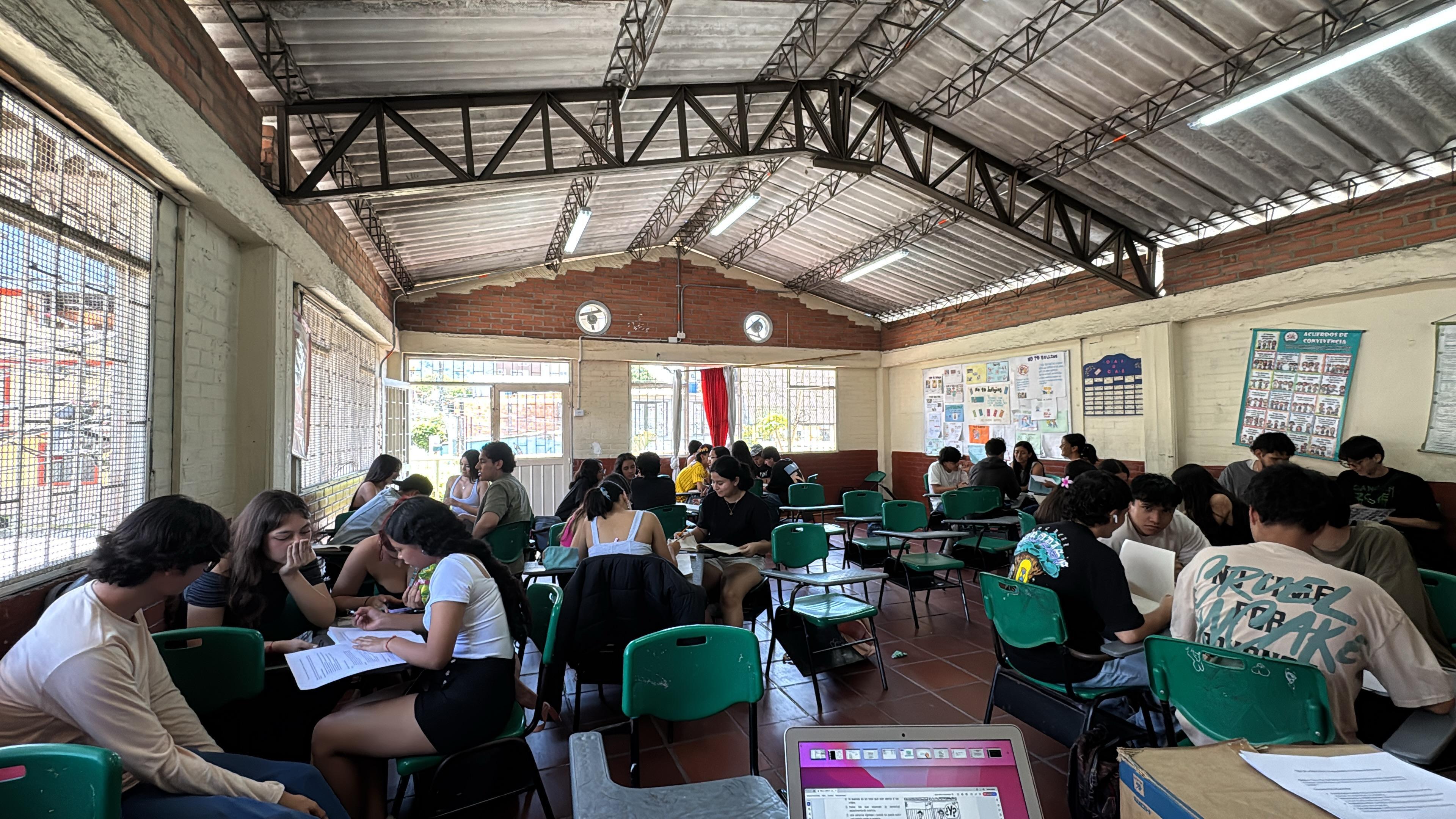 Taller Lectura Crítica PreICFES 11° I.E. SANTIAGO VILA ESCOBAR