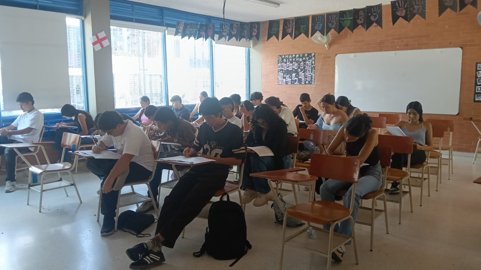 Aplicación Simulacro Diagnóstico CURSO PreICFES 11° I.E. MEDALLA MILAGROSA